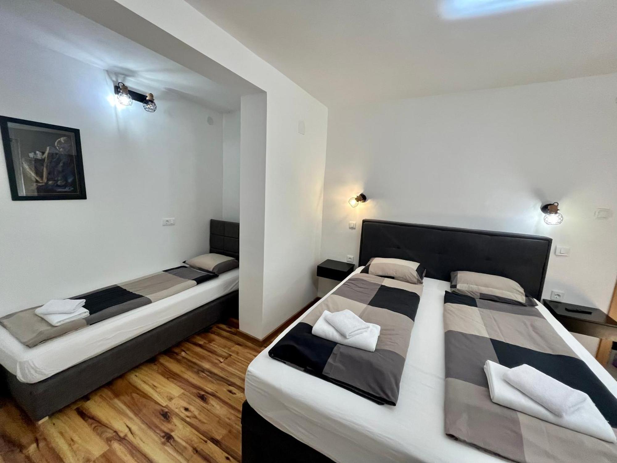 House By The River Plitvica selo Luaran gambar